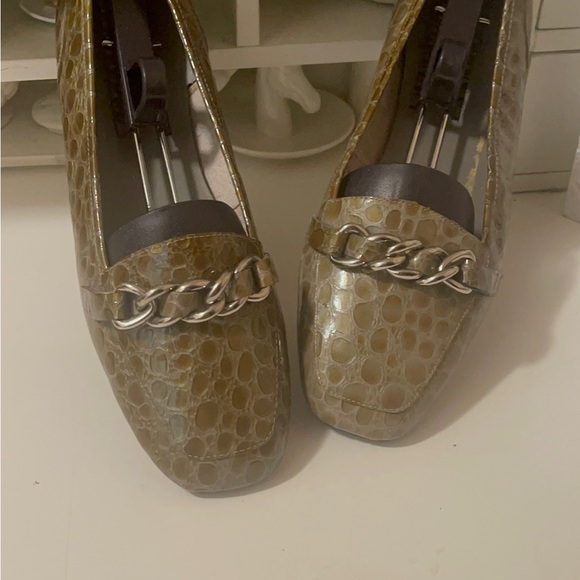 Enzo Angeloni, beautiful lime color, leather shoes with the thick silver chain - Picture 8 of 10